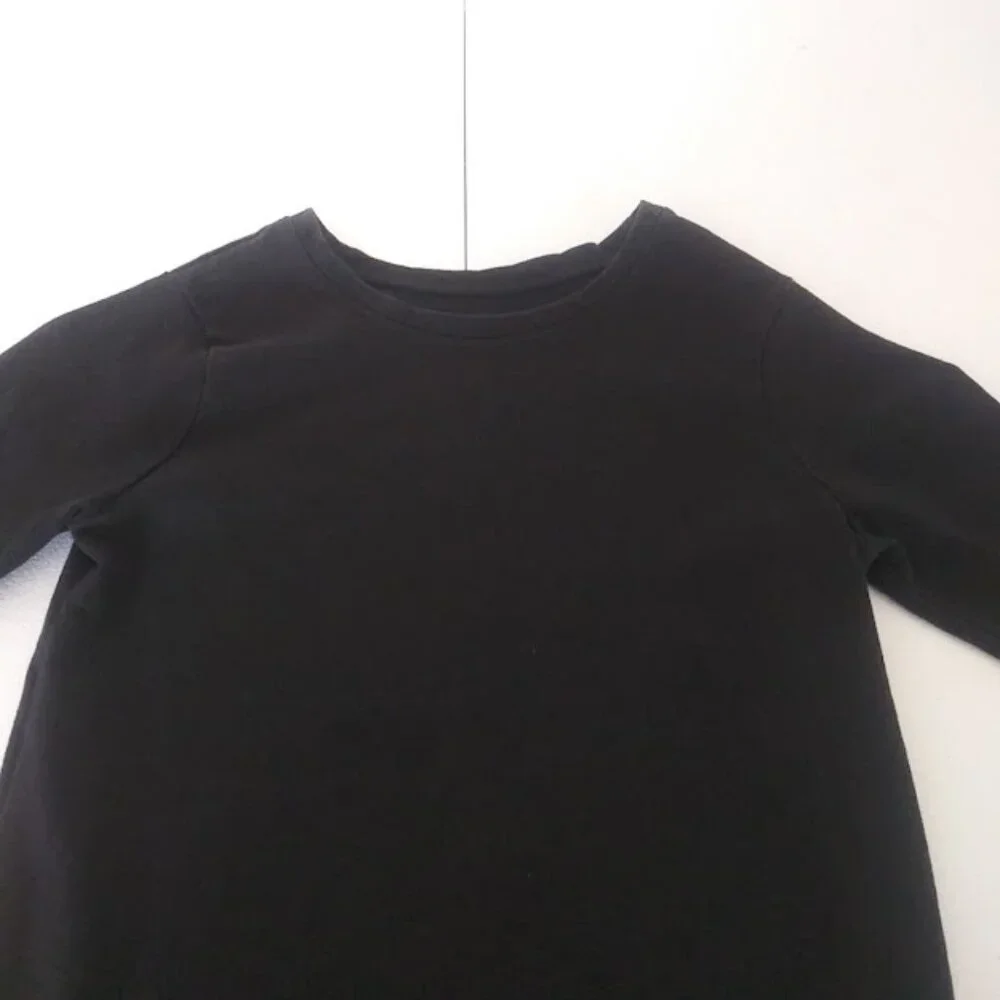 Garanimals girl's size 5T black top